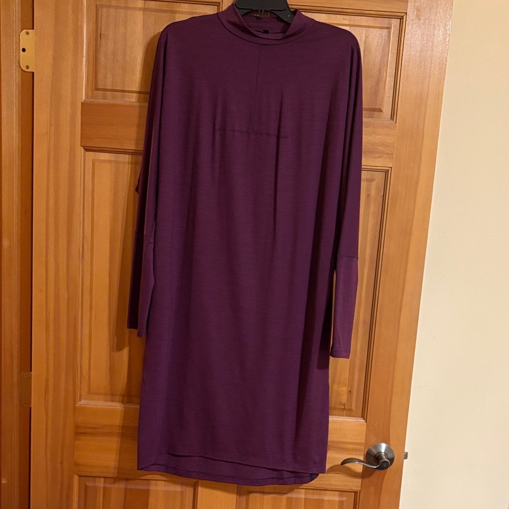 Lululemon Athletica Long Sleeve Above the Knee Purple Dress